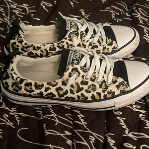 Cute cheetah print converse